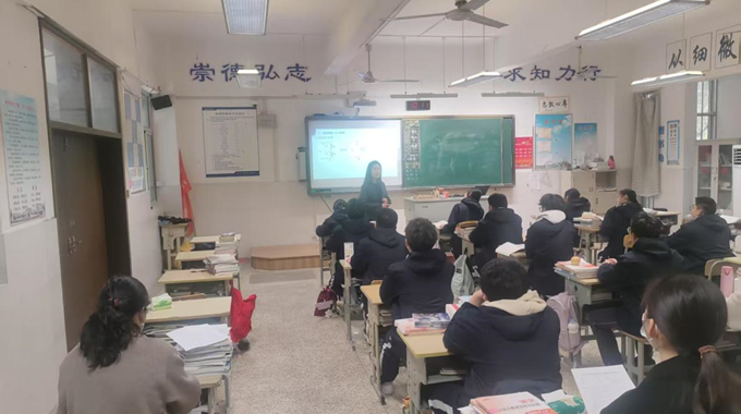 人工智能助力教师发展——蒋俊祁久创名师工作室赴江宁高职校参加电子电工教研活动