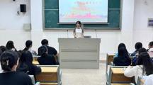 财经系召开全体学生会会议