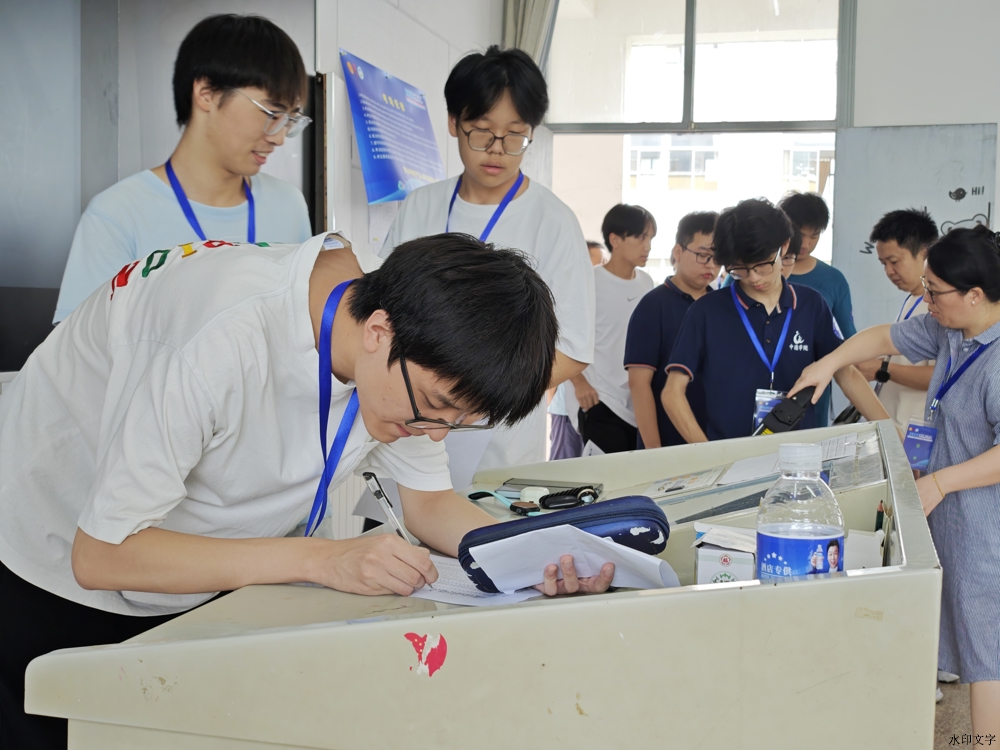 7C3B5DDEC432E8E7D1981145C415DE2A