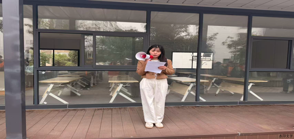 2025-10-21 19:15:23.119000