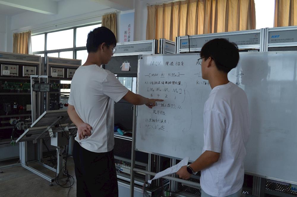 d7bafeb3a2b142dba37846844a84fc6d.Jpeg