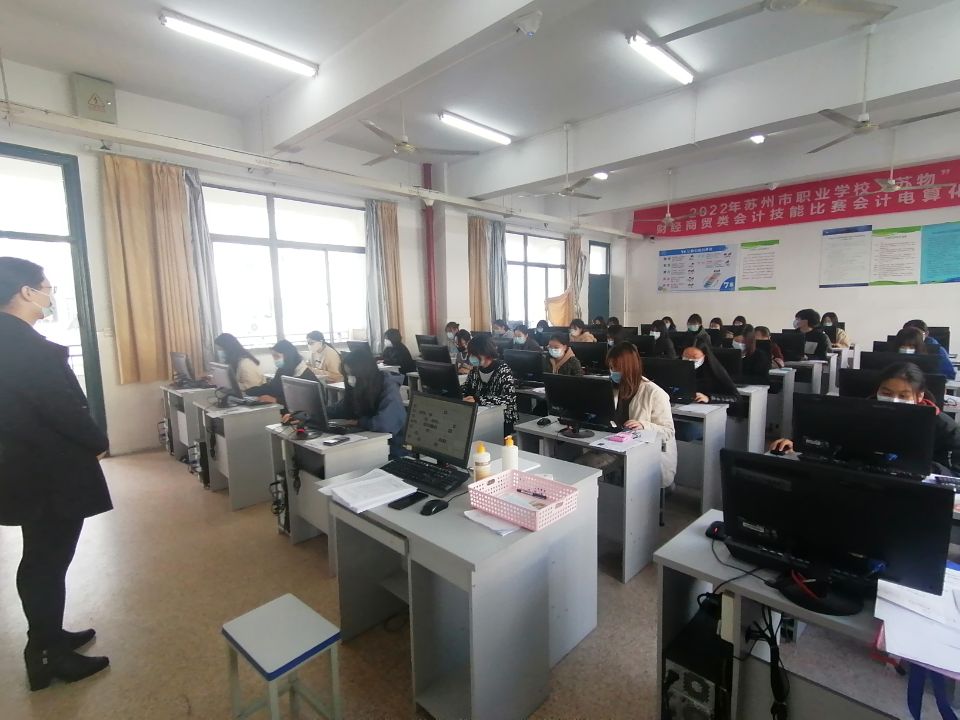 6a7938f77c8a4e3da3b33f2258c0248a.Jpeg