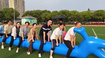 我校顺利举行​教职工趣味运动会