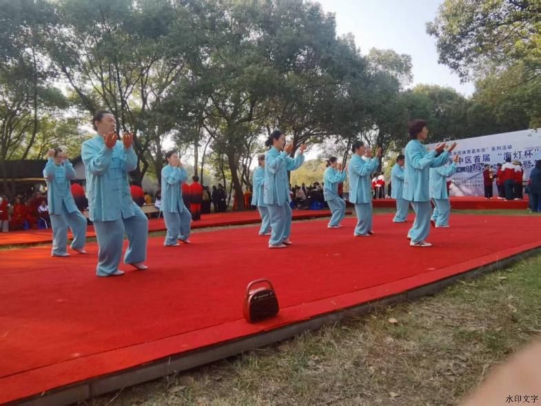 D:\Documents\Tencent Files\540767147\nt_qq\nt_data\Pic\2025-11\Thumb\d2f2ea0842c296edc87b4006220d1367_720.jpg